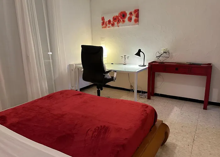 Jolie Piscine Climatise 6 Pers Proche Centre-ville فيلة *