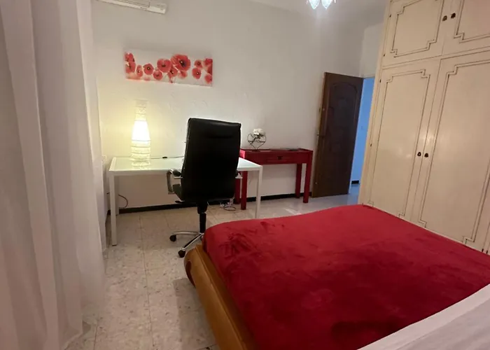 Jolie Piscine Climatise 6 Pers Proche Centre-ville فيلة بيربينيو