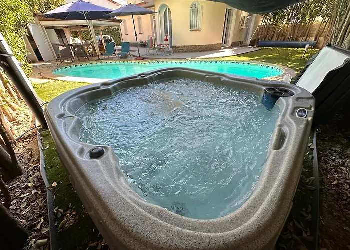 فيلة Jolie Piscine Climatise 6 Pers Proche Centre-ville